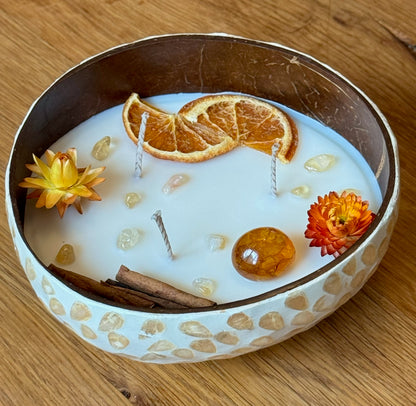 Kerze mit Citrin, Zimt, Orangen und Strohblume